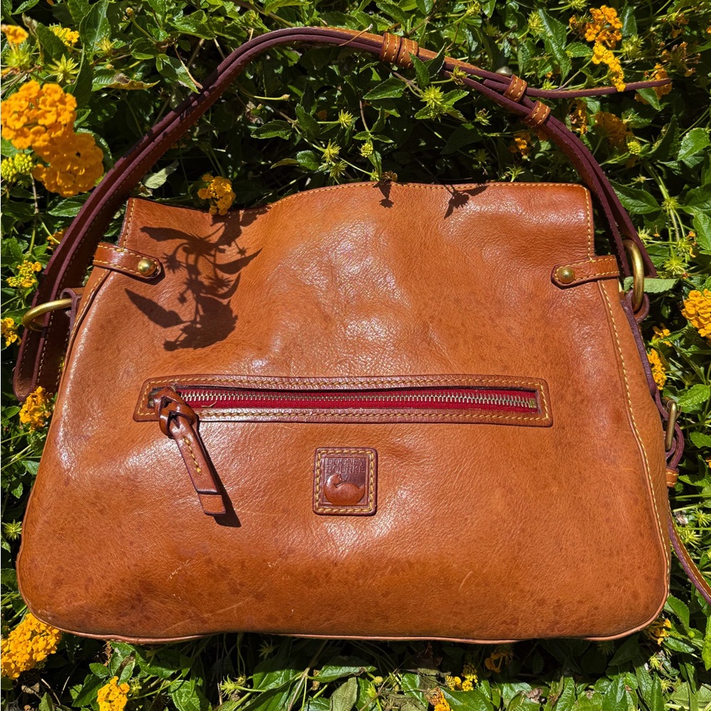 Dooney & Bourke Brown Leather Shoulder Bag with Polished Finish